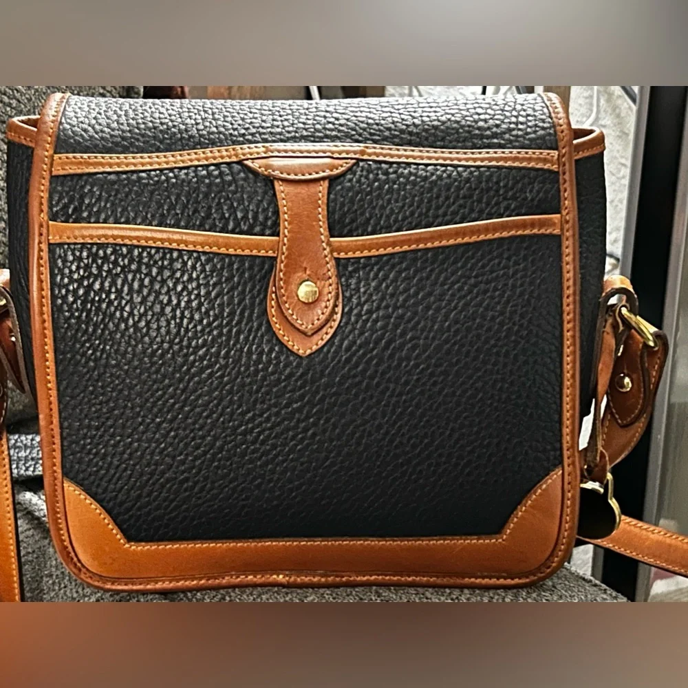 SOLD $65 Dooney & Bourke Vintage Crossbody/Shoulder Bag. All Weather Leather. - Picture 9 of 15